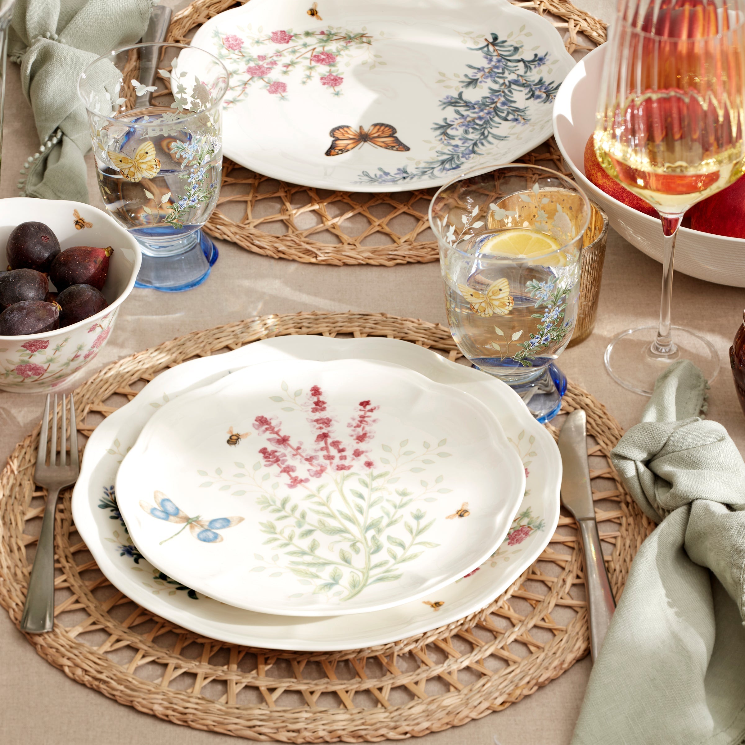 Lenox Westmore Butterfly Meadow Herbs 12-Piece Dinnerware Set - Image 5