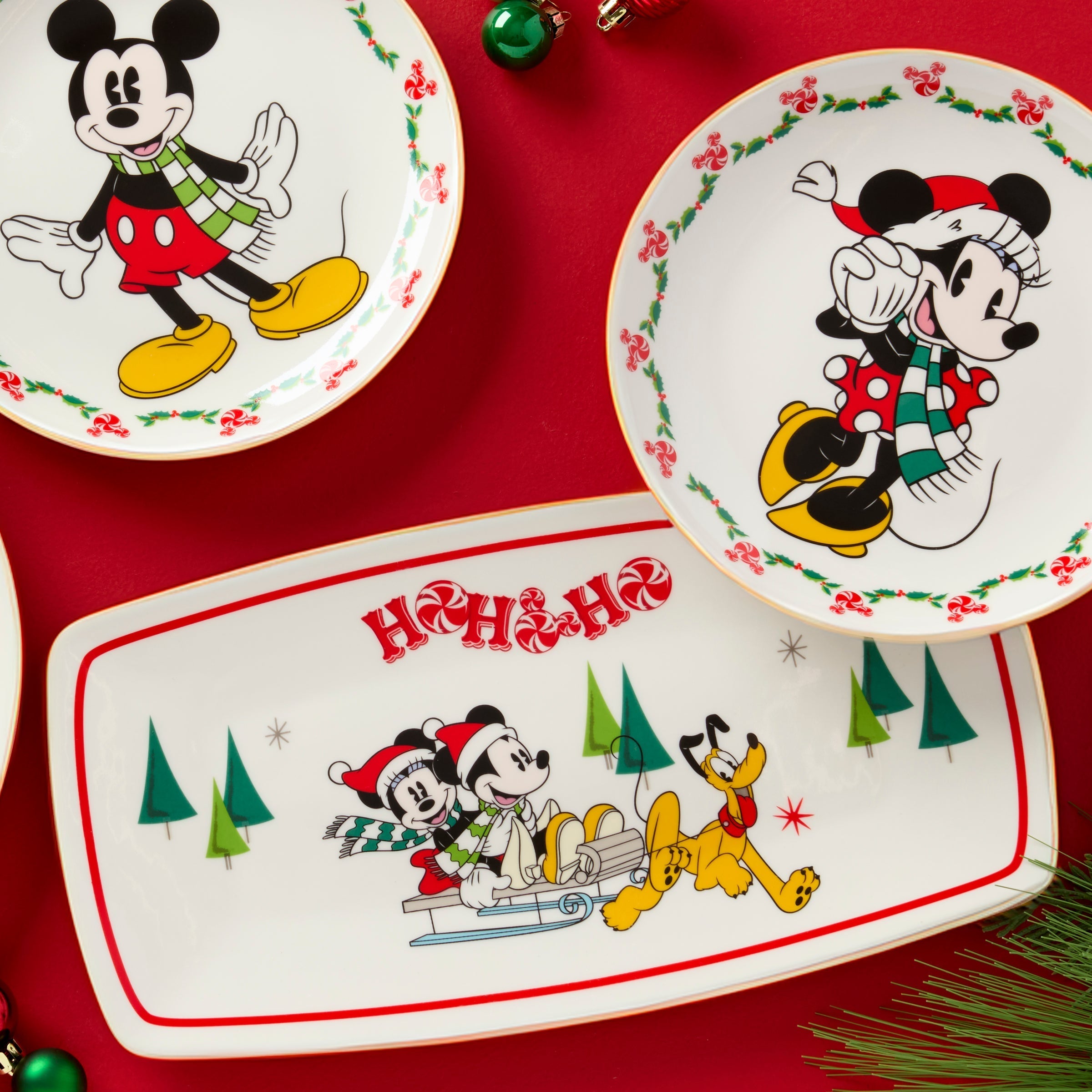 Lenox Westmore Disney Holiday Hors d'Oeuvres Tray - Image 6