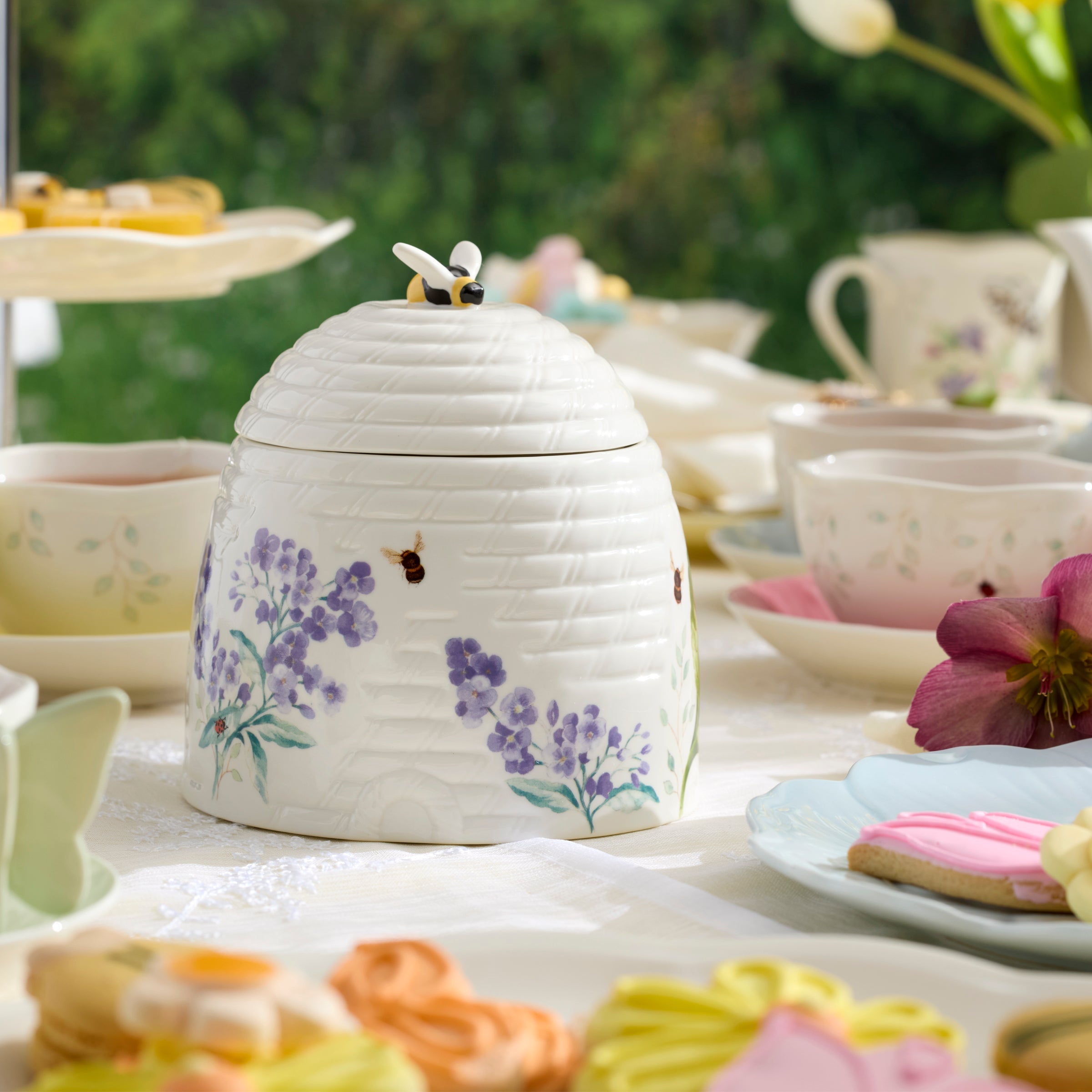 Lenox Westmore Butterfly Meadow Honeycomb Candy Jar - Image 4