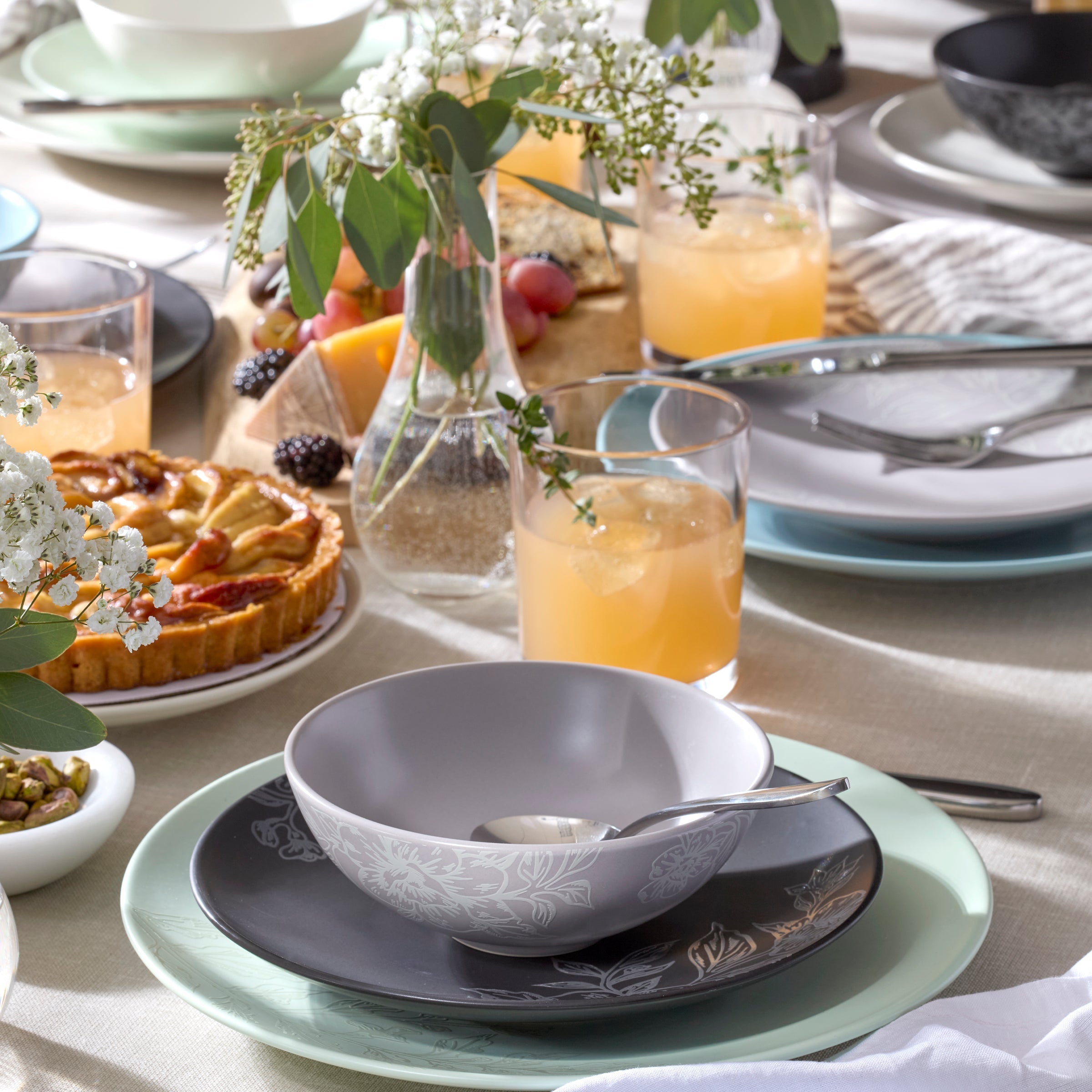 Lenox Westmore Roseto White 12-Piece Dinnerware Set - Image 8