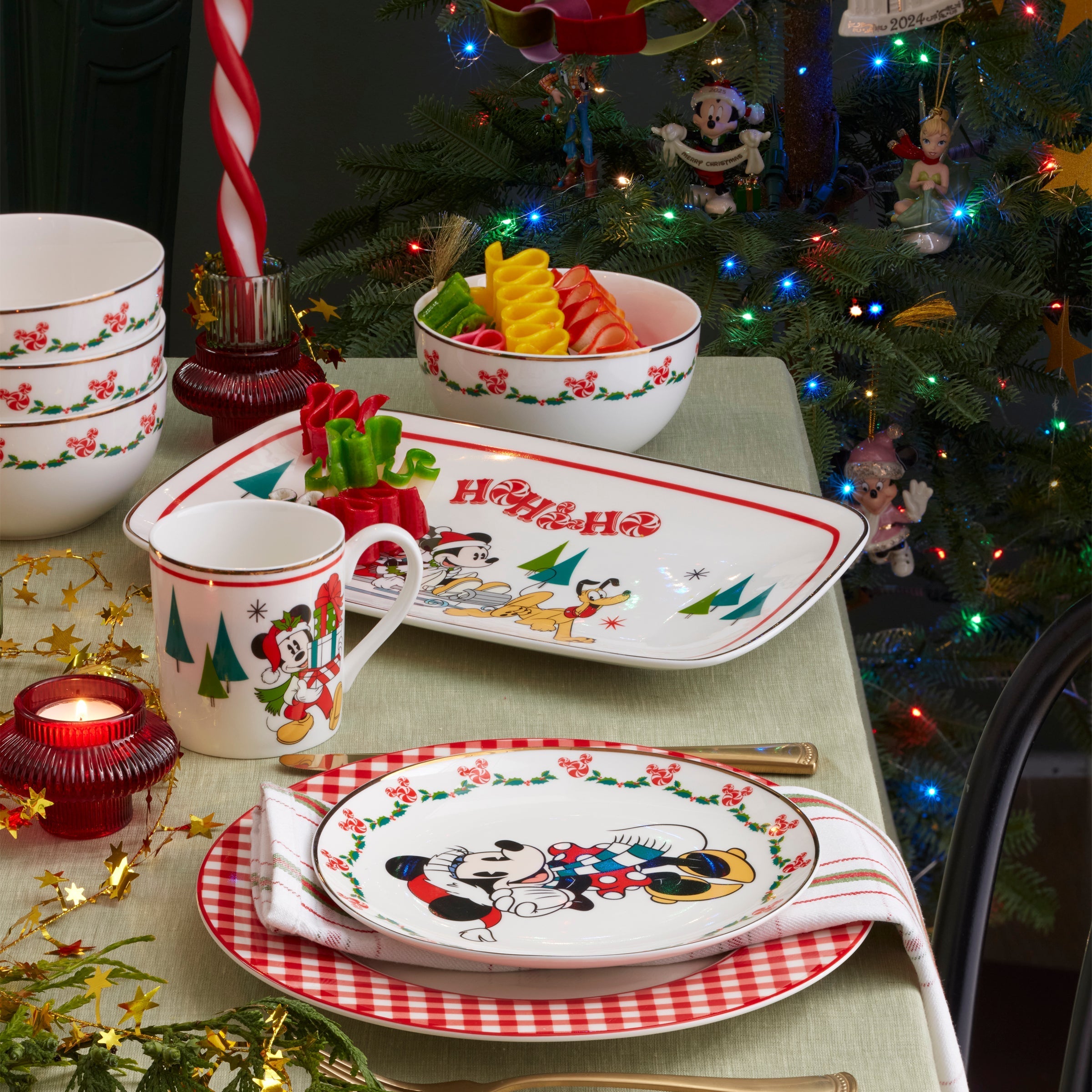 Lenox Westmore Disney Holiday Hors d'Oeuvres Tray - Image 3