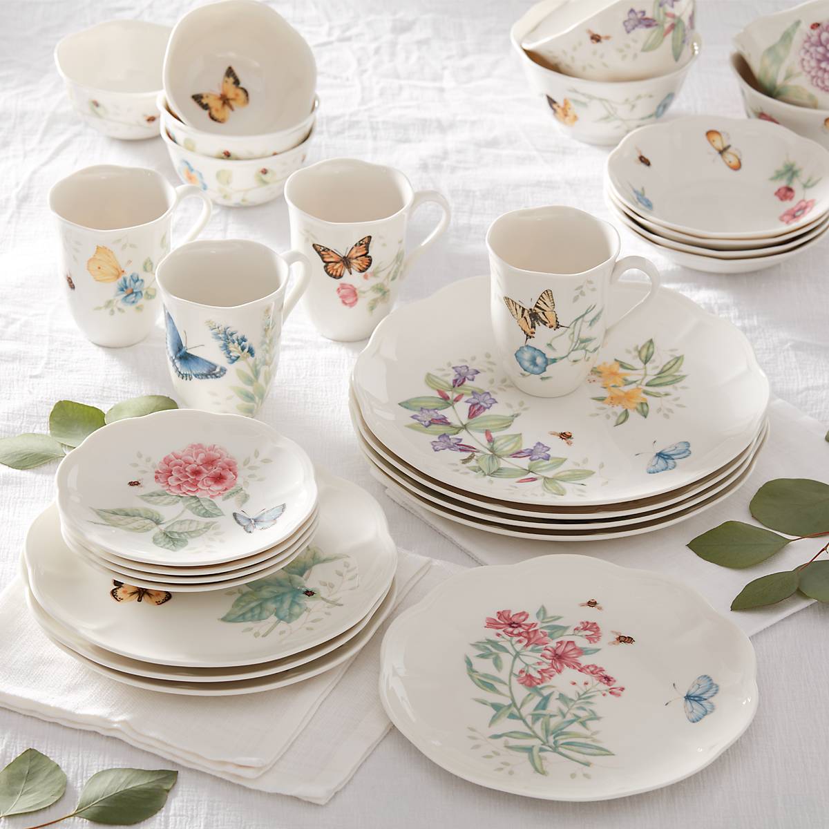 Lenox Westmore Butterfly Meadow 28-Piece Dinnerware Set - Image 14