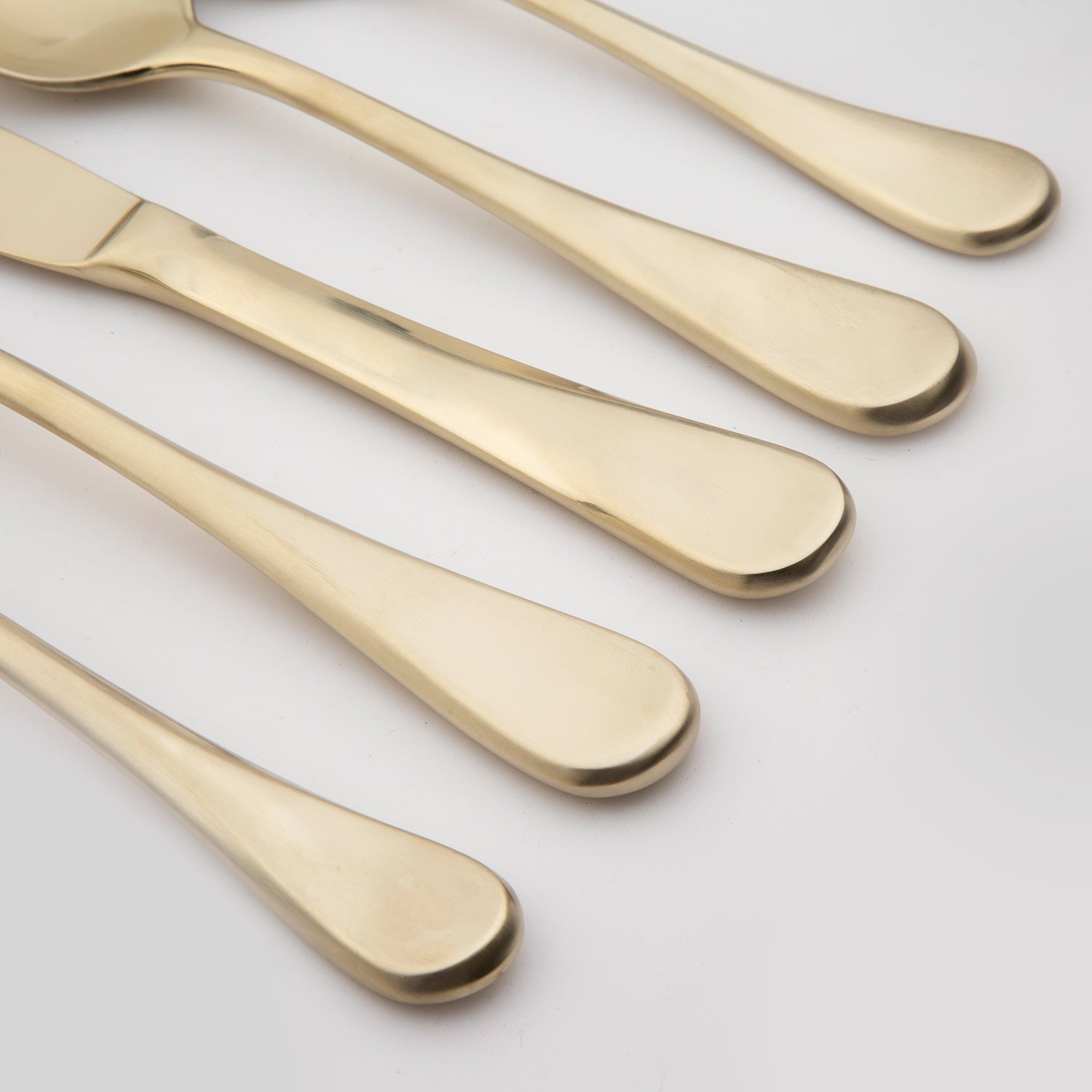 Lenox Westmore Eloquence Champagne Satin 20-Piece Flatware Set - Image 5