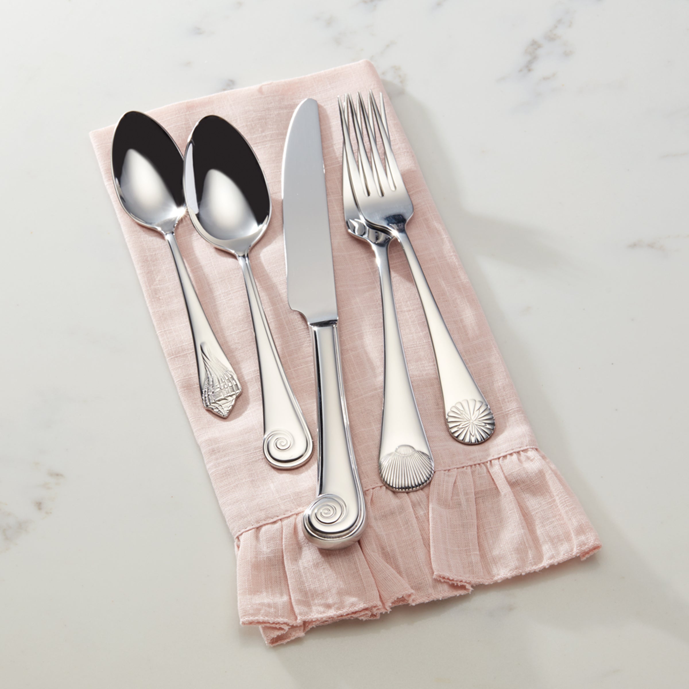 Lenox Westmore Sea Shell 5-Piece Place Setting - Image 3