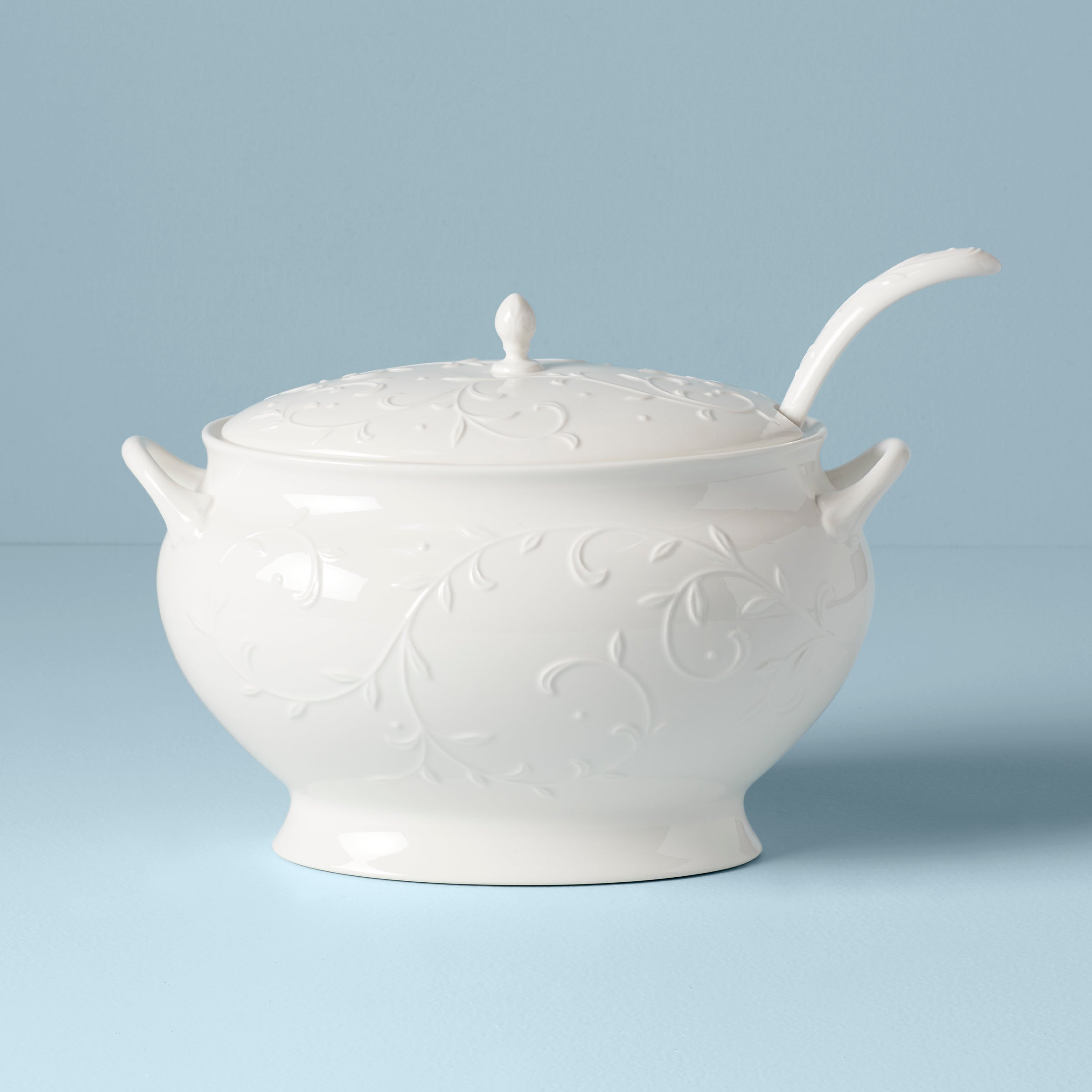 Lenox Westmore Opal Innocence Carved Soup Tureen Set - Image 2