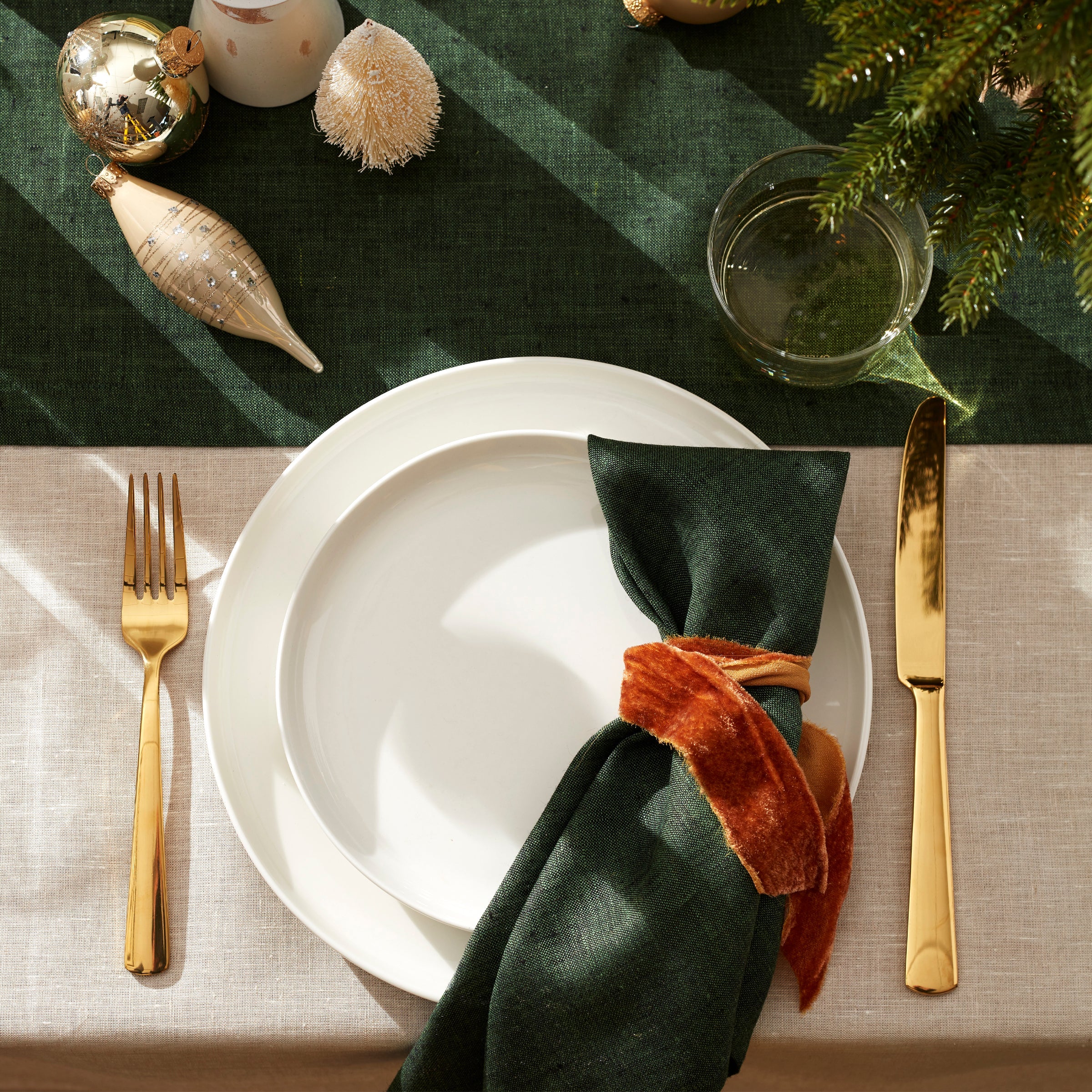 Lenox Westmore 24 Seven White 18-Piece Dinnerware Set - Image 6