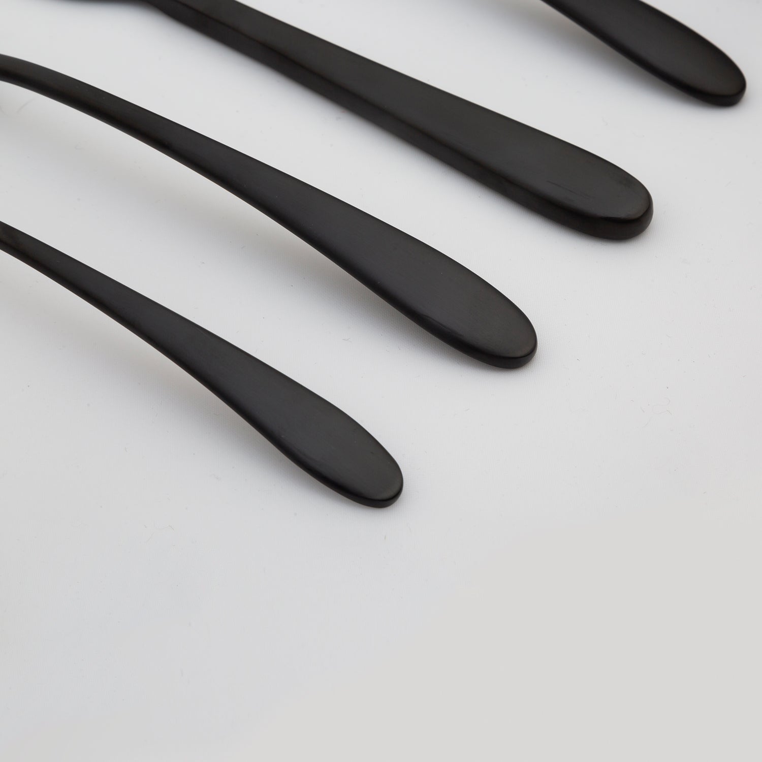 Lenox Westmore Poet Black Satin 20-Piece Flatware Set - Image 6