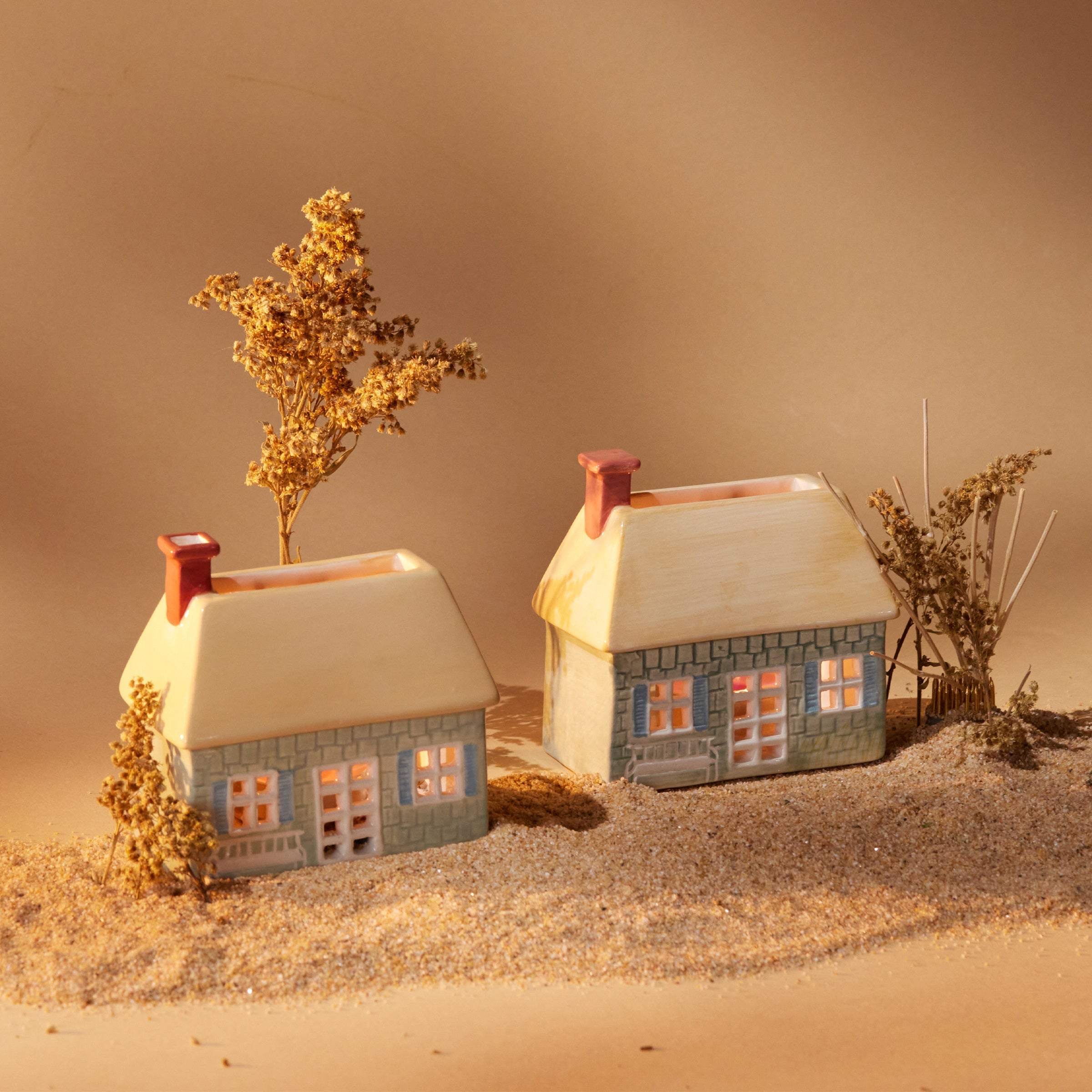 Lenox Westmore English Cottage Incense House - Image 3