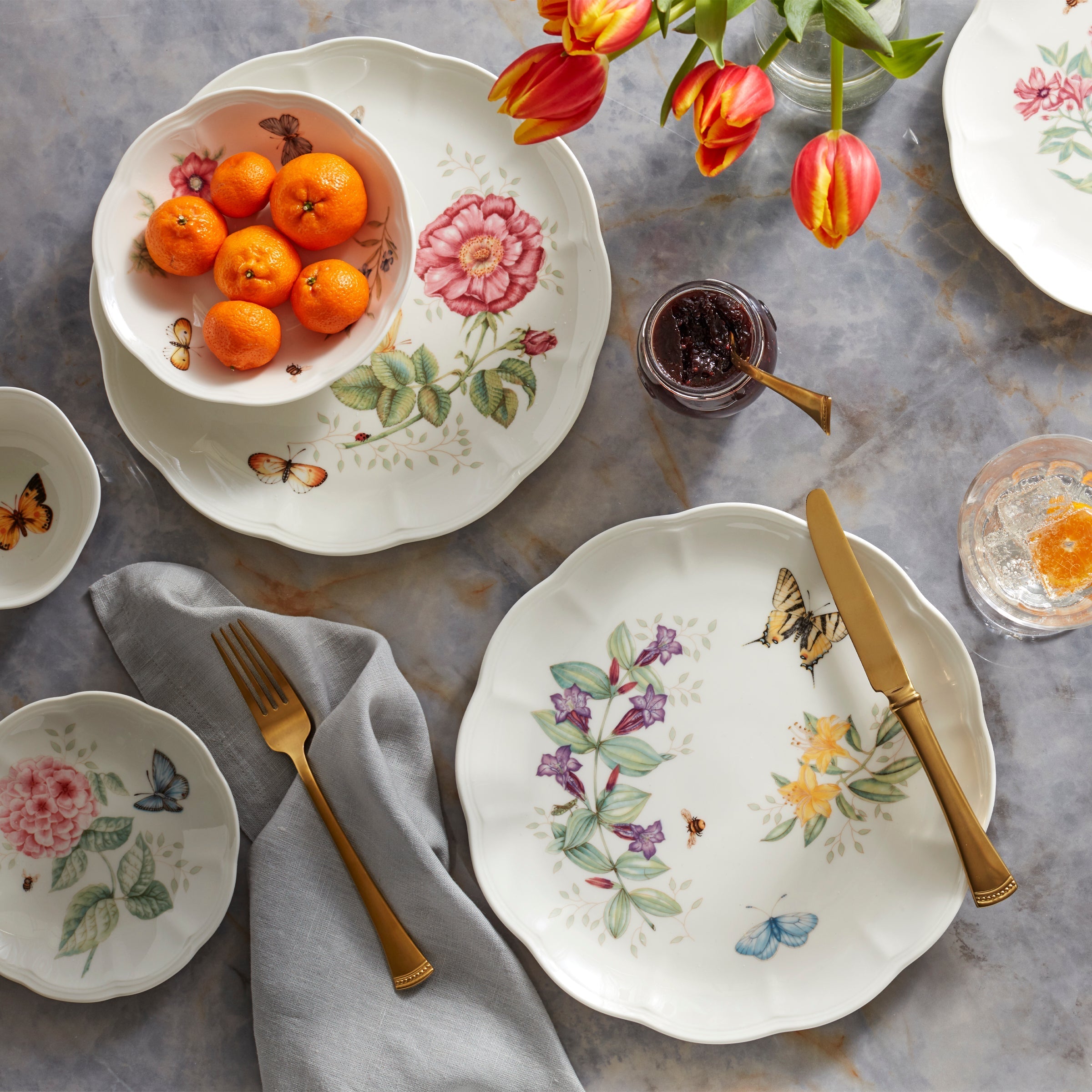 Lenox Westmore Butterfly Meadow 28-Piece Dinnerware Set - Image 3