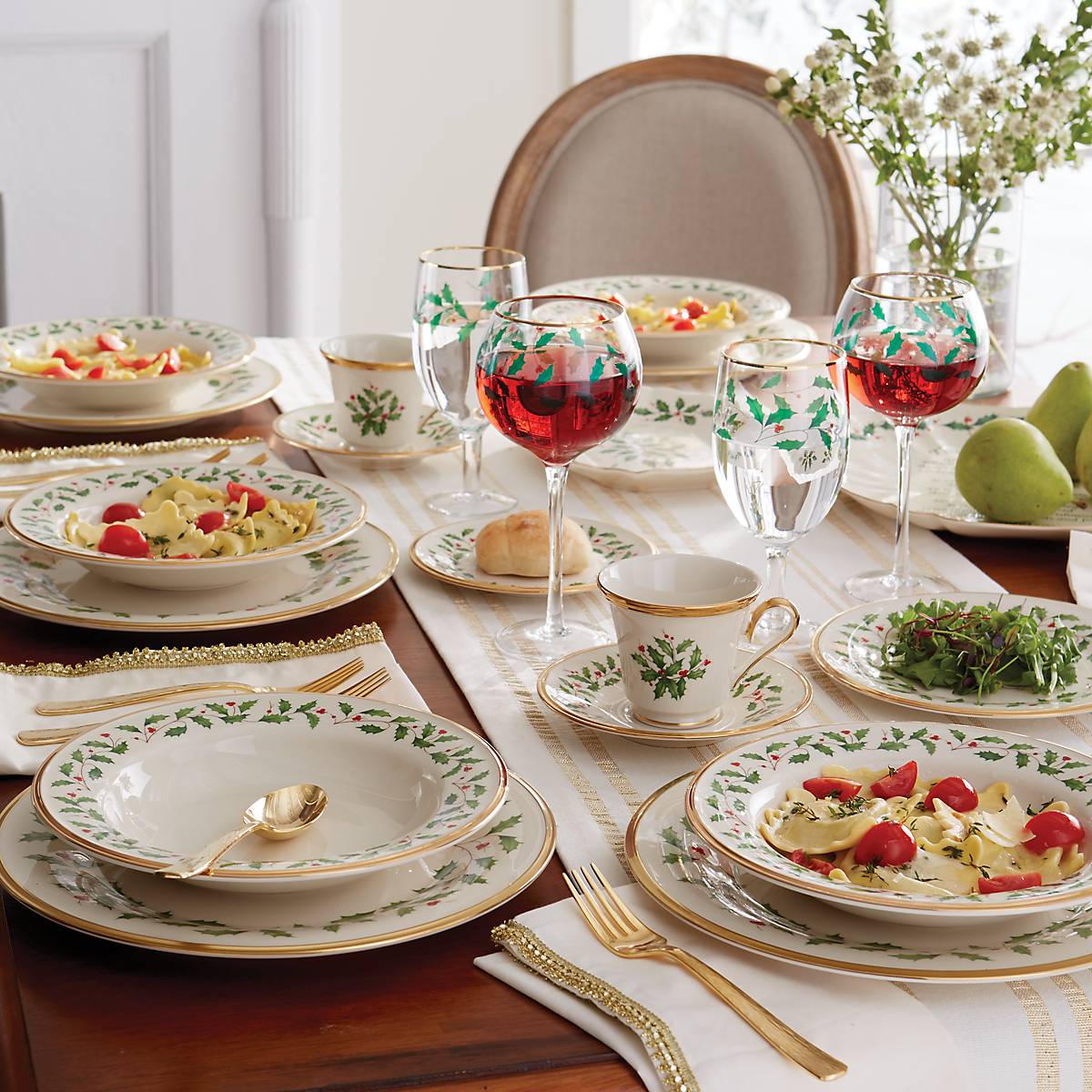 Lenox Westmore Holiday 12-Piece Plate & Mug Dinnerware Set - Image 6