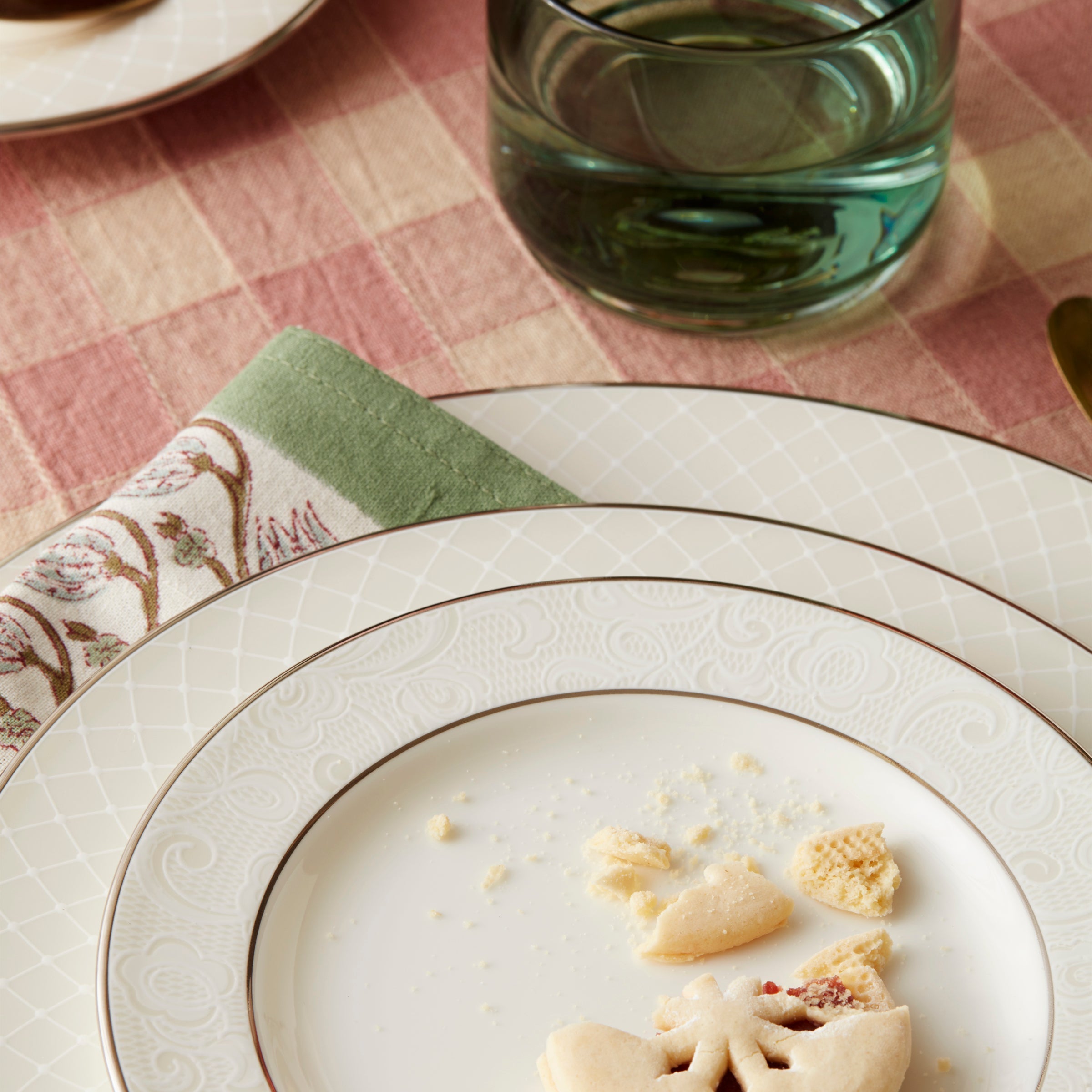 Lenox Westmore Venetian Lace 5-Piece Place Setting - Image 8