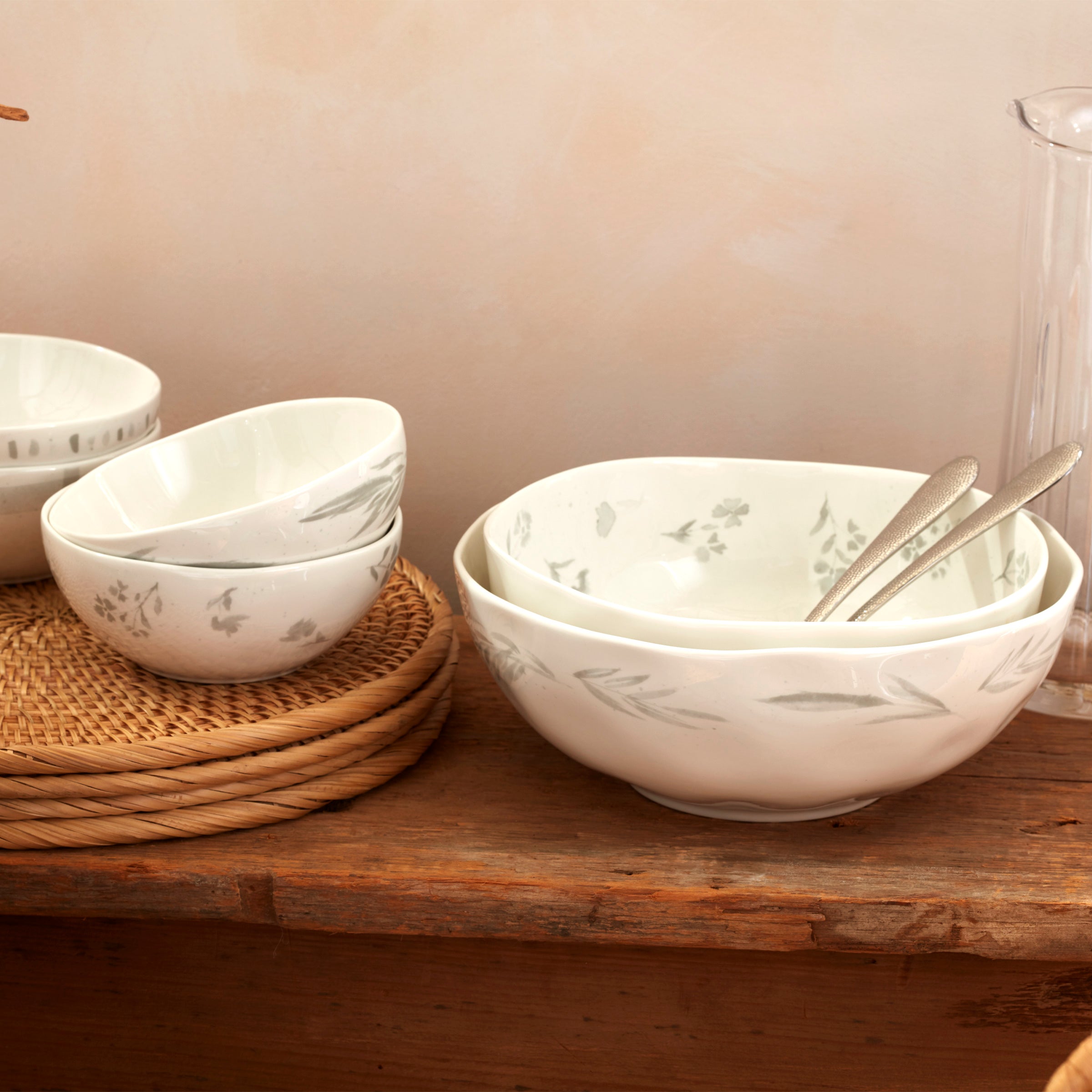 Lenox Westmore Oyster Bay 2-Piece Nesting Serving Bowls - Image 5