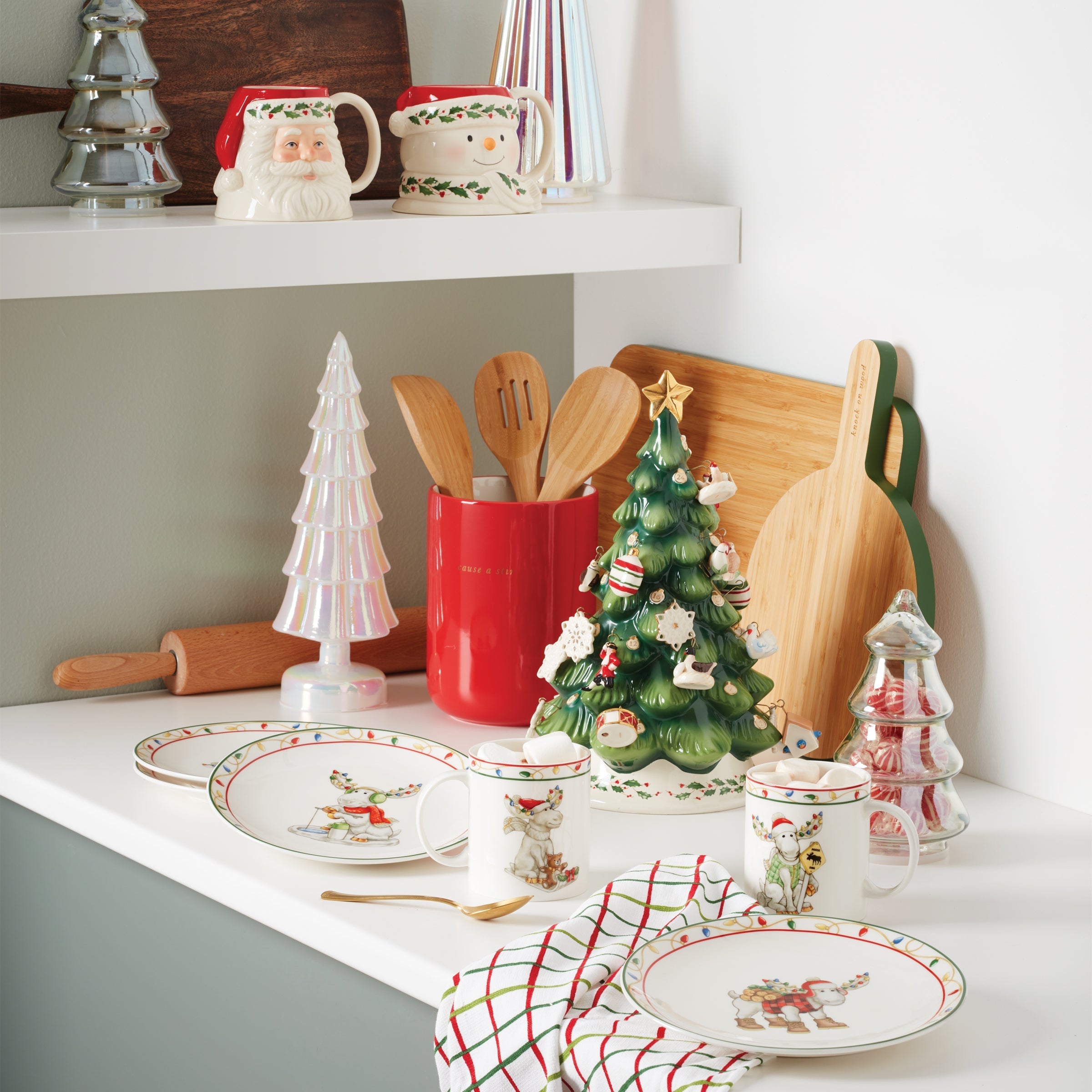 Lenox Westmore Merry Marcel Moose 4-Piece Dessert Plate Set - Image 4