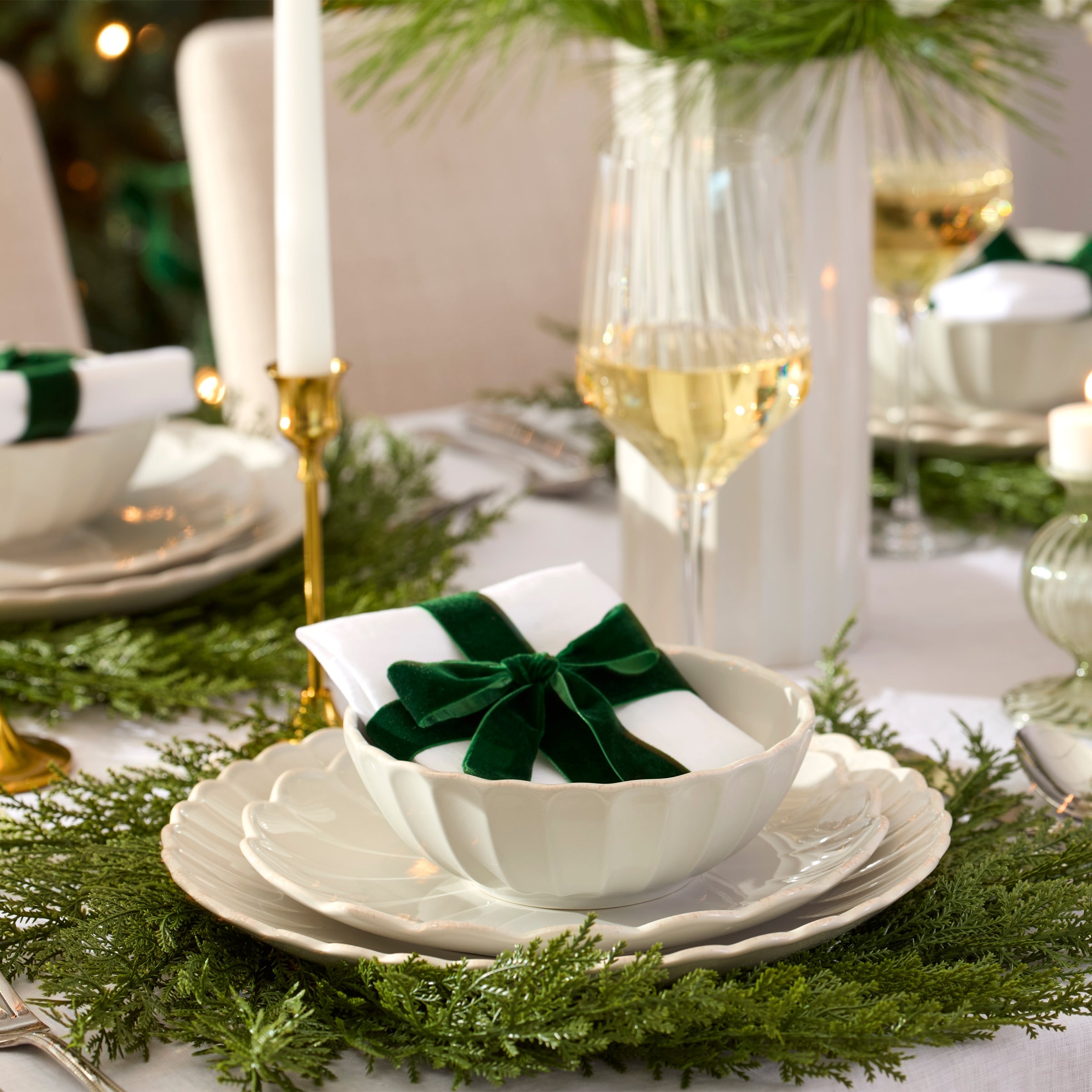 Lenox Westmore French Perle Scallop White 12-Piece Dinnerware Set - Image 9