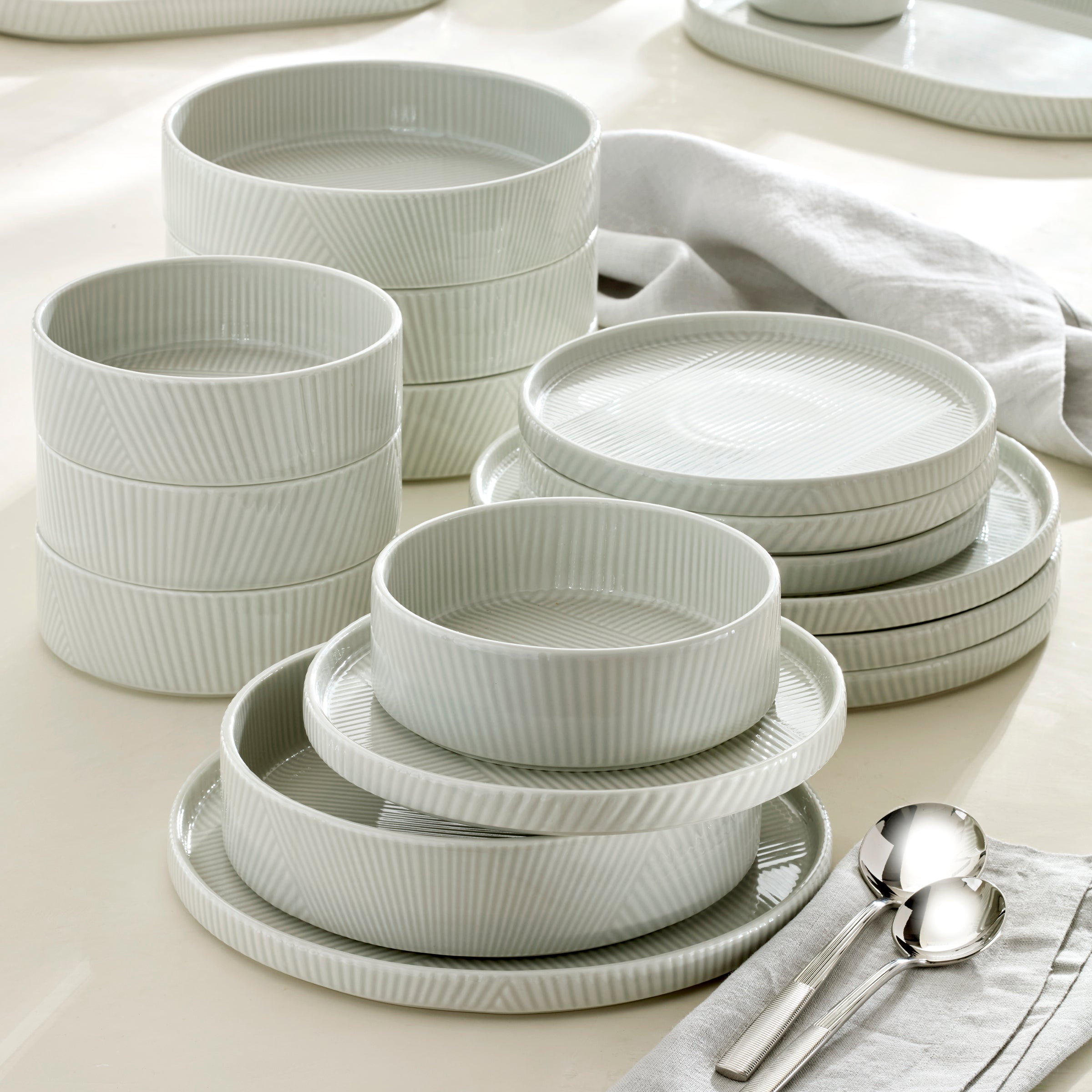 Lenox Westmore Modulus Vapor 16-Piece Dinnerware Set