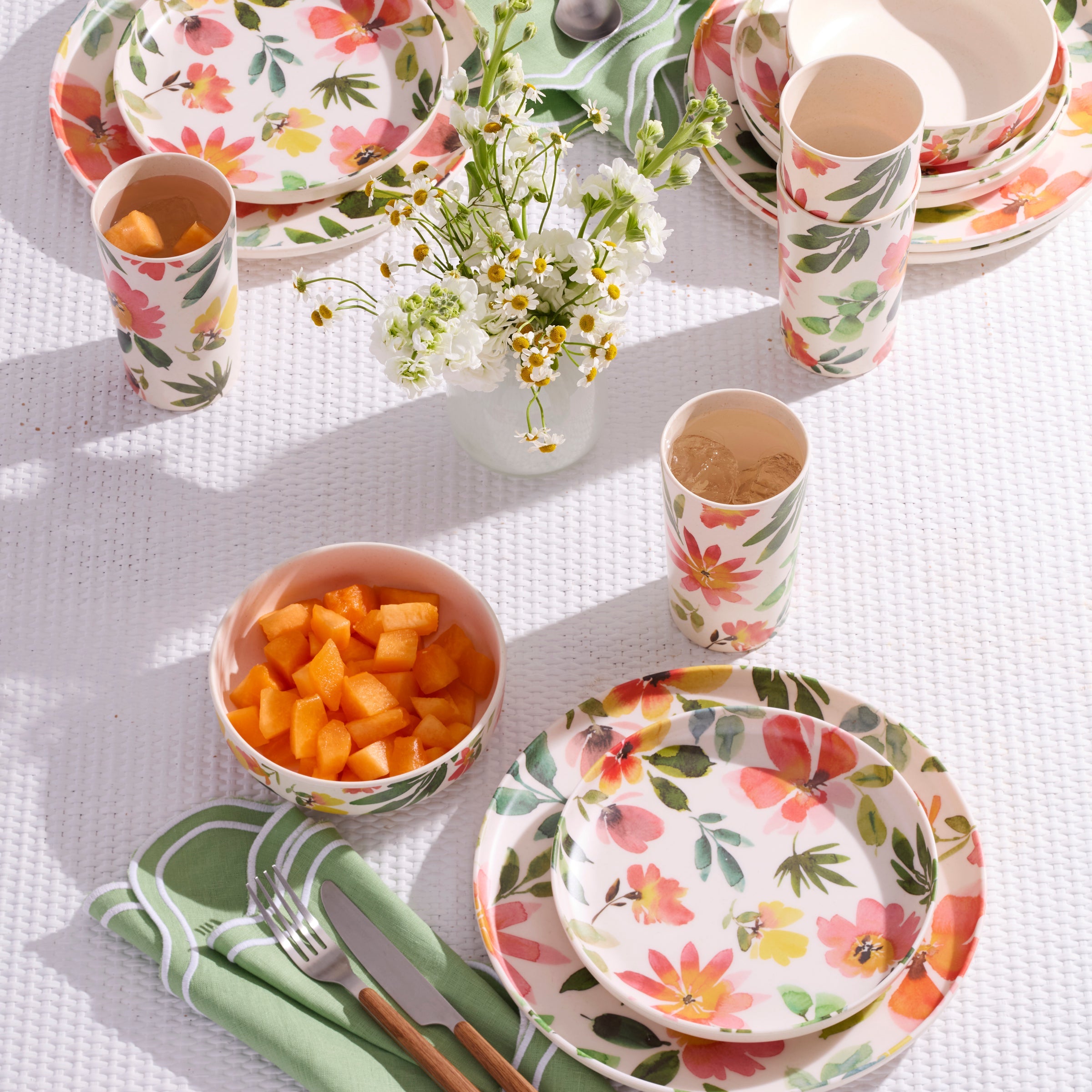 Lenox Westmore 24 Seven Melamine Floral 12-Piece Dinnerware Set - Image 2