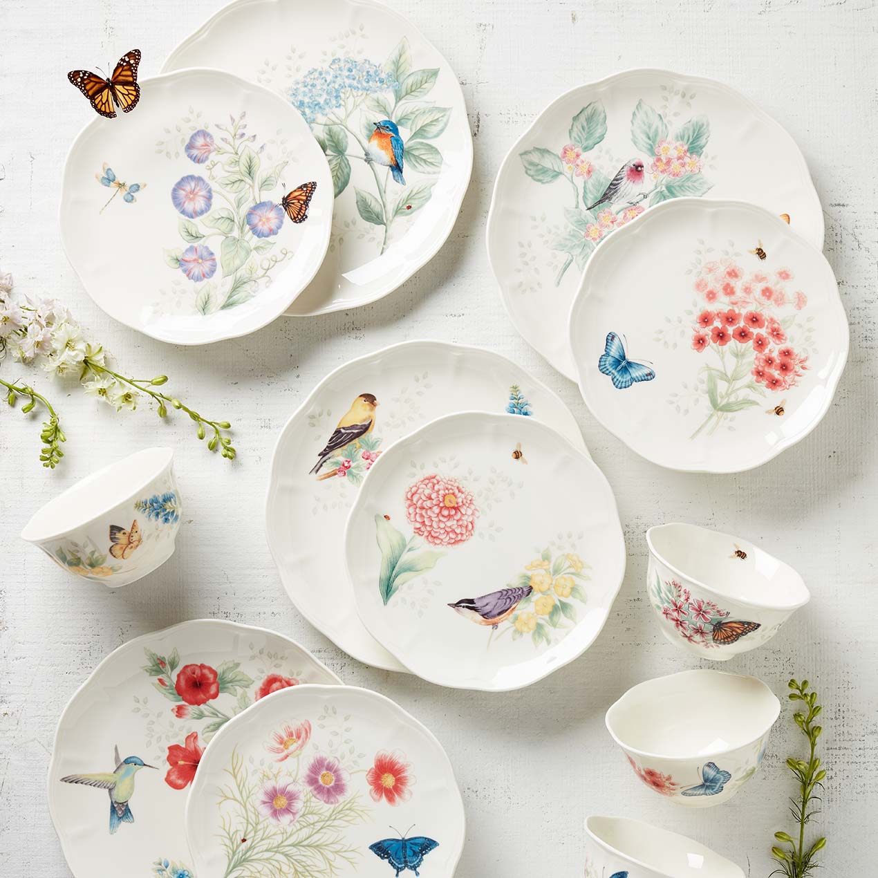 Lenox Westmore Butterfly Meadow Flutter 12-Piece Dinnerware Set - Image 2