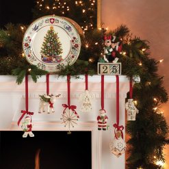 Alternative view of Lenox Westmore Mickey & Minnie Countdown to Christmas Figurine