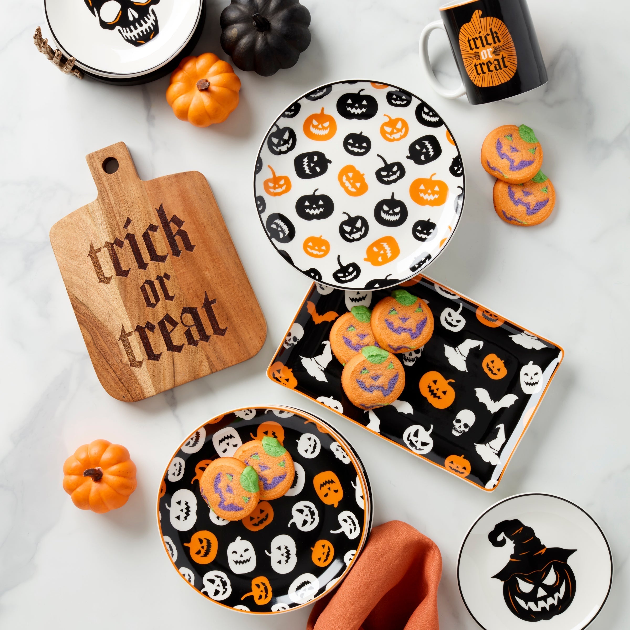 Lenox Westmore Vintro Halloween Accent Plates, Set of 4 - Image 5