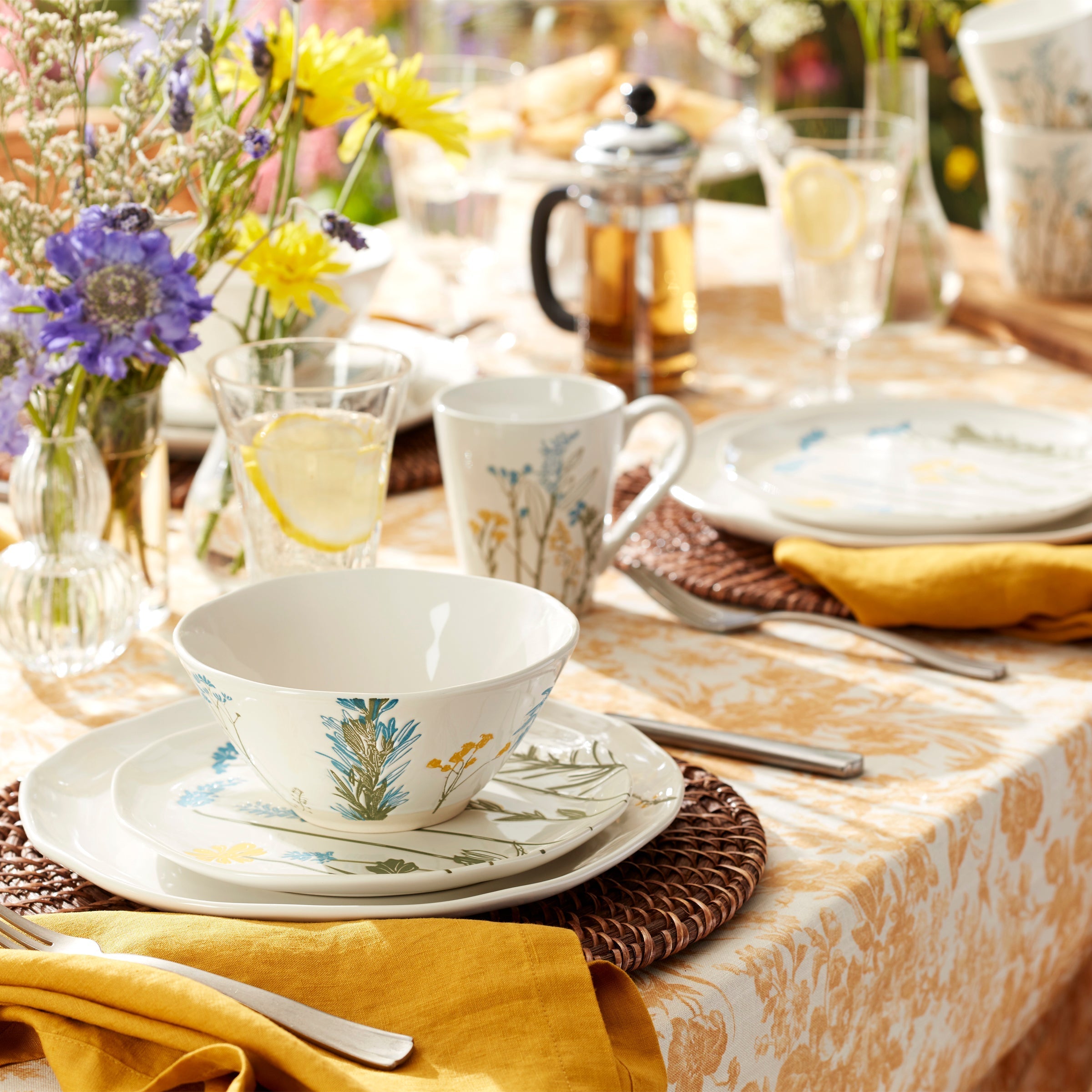Lenox Westmore Wildflowers 12-Piece Dinnerware Set - Image 4