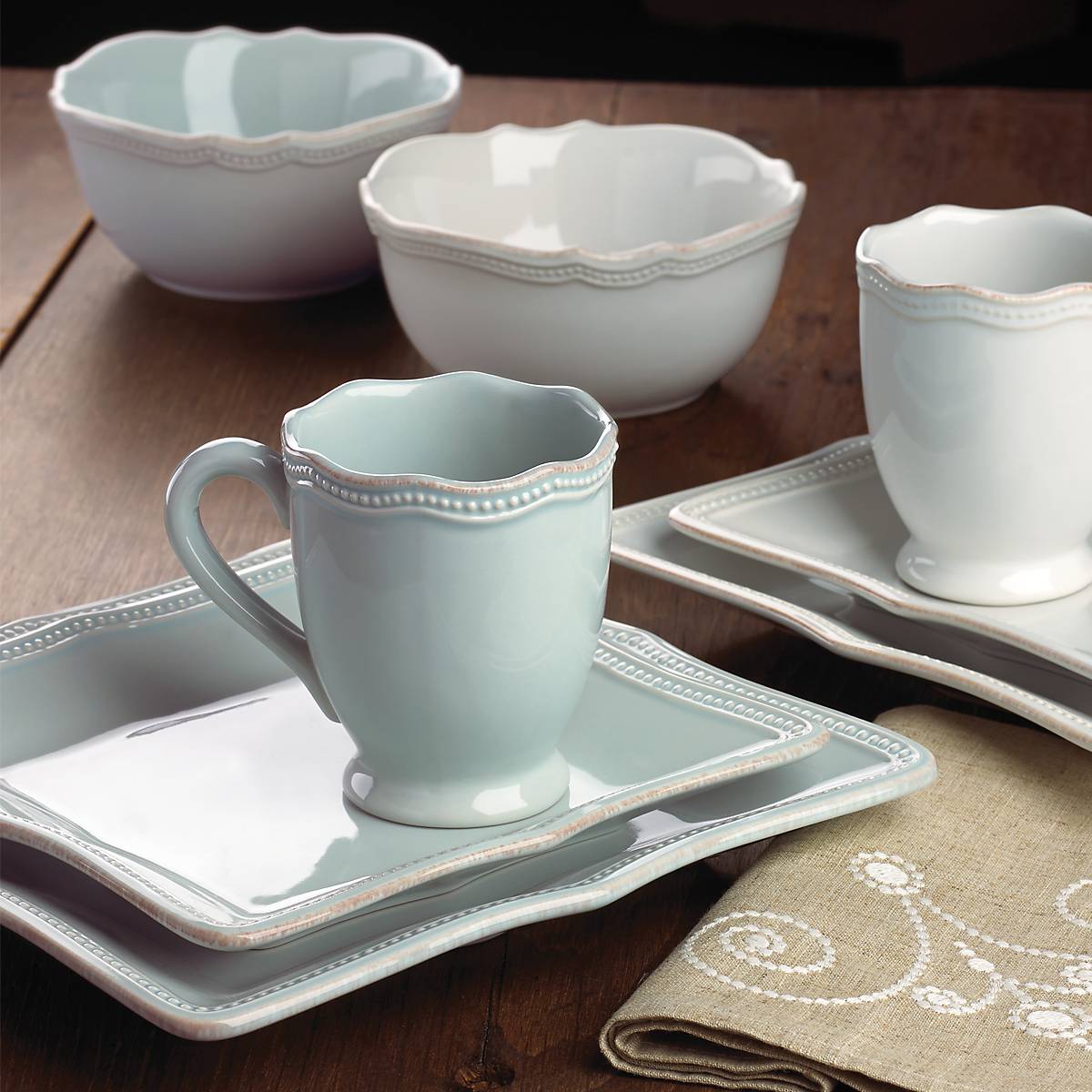 Lenox Westmore French Perle Bead White 4-Piece Place Setting - Image 4