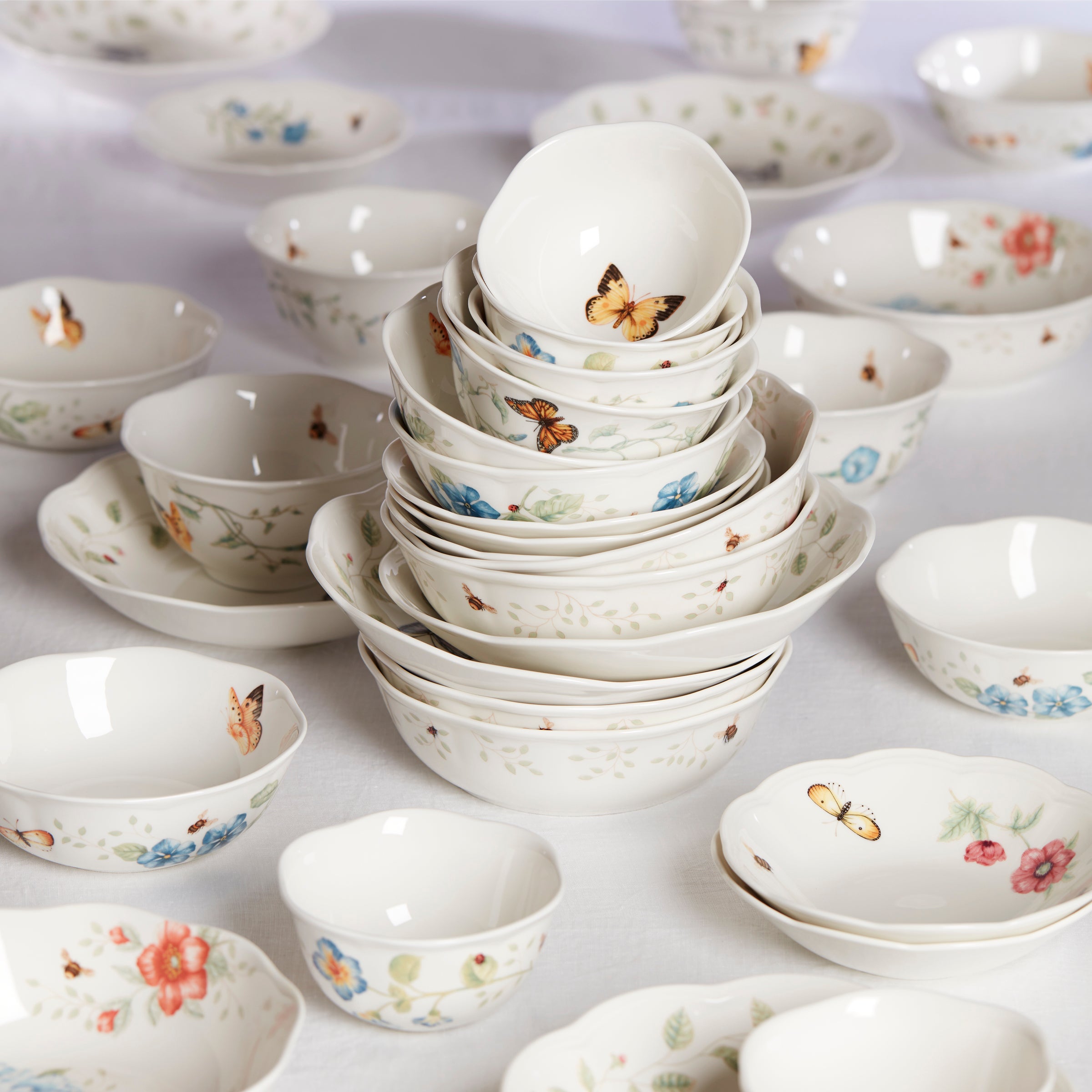 Lenox Westmore Butterfly Meadow Fruit Bowl - Image 3