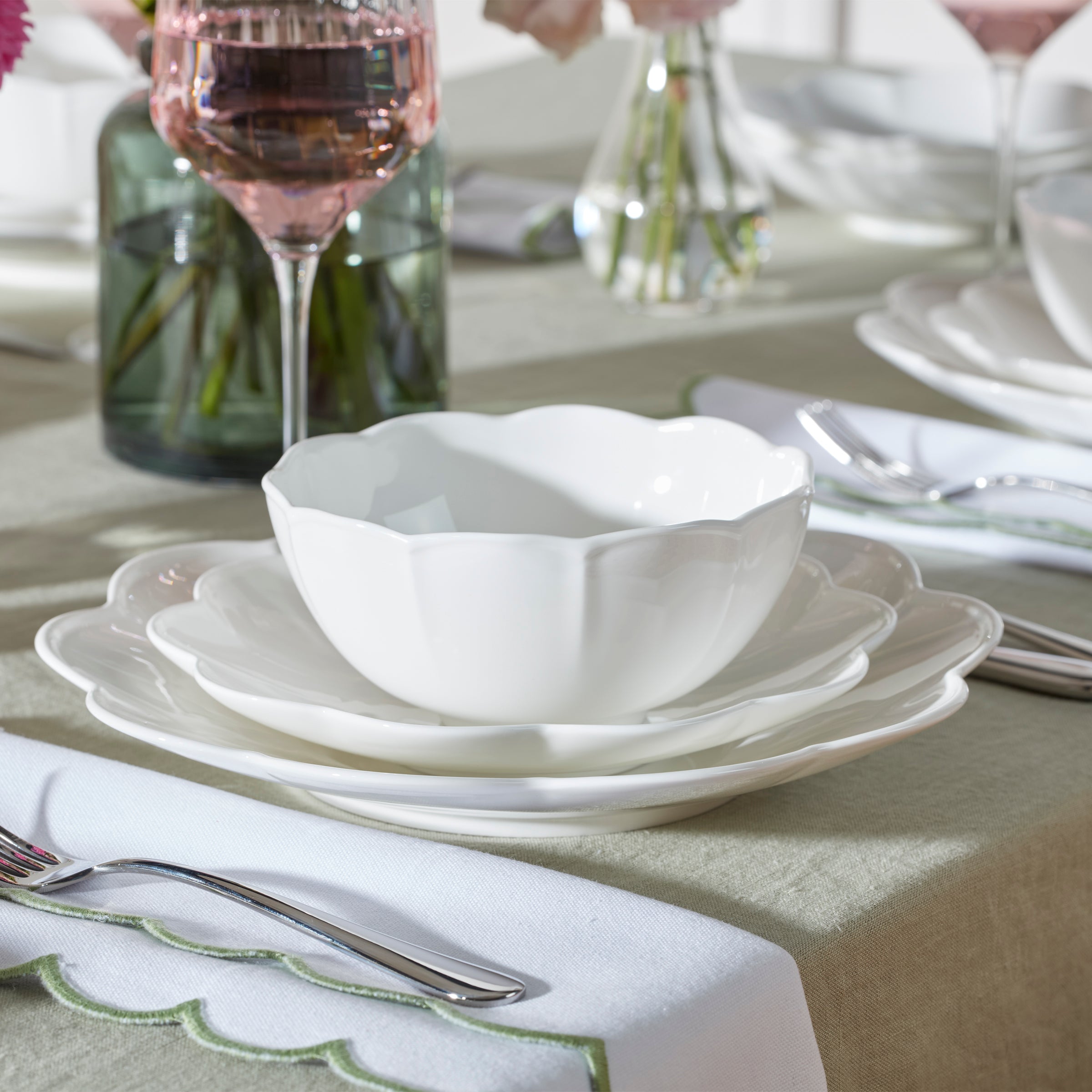 Lenox Westmore Studio 1414 Scallop 12-Piece Dinnerware Set - Image 15